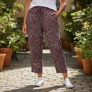 Torrid Women's Plus Pull-On High-Rise Crepe Pant Purple Leopard Print - Size 1X